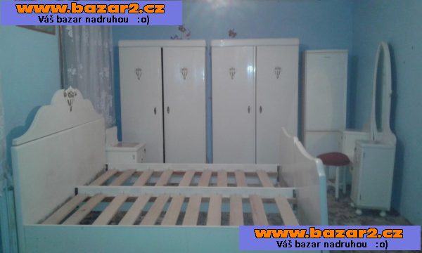 Starožitný ložnicový set