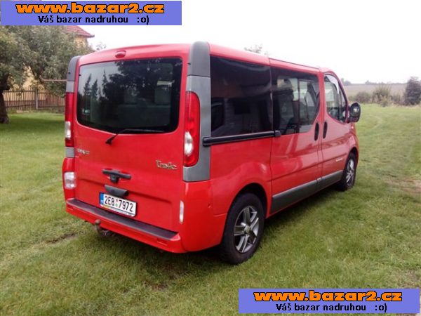 Renault Trafic Dci Passenger 8 míst nove v ČR r.v. 2007-2, inzerce-cz.cz Renault Trafic Dci Passenger 8 míst nove v ČR r.v. 2007