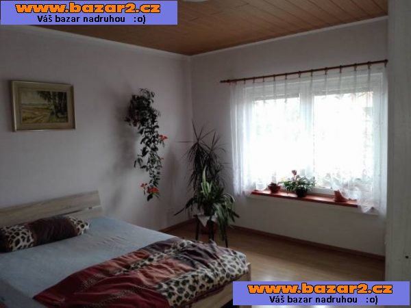 Prodej, rodinný dům 4+1 a 1+1, Ptice, Praha Západ