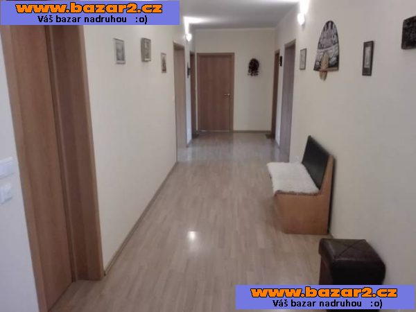 Prodej, rodinný dům 4+1 a 1+1, Ptice, Praha Západ