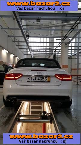 Audi A5 2.0 TDI cabrio S-line,navigace r.v.2013/11