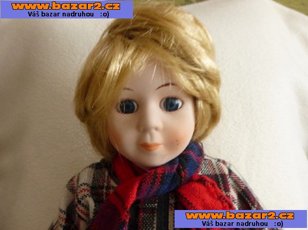 Porcelánová panenka