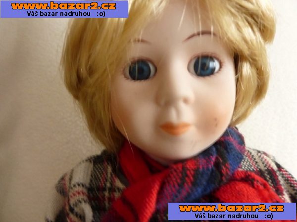 Porcelánová panenka