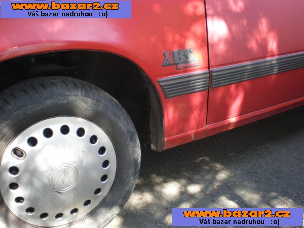 Opel Kadet 1.6i