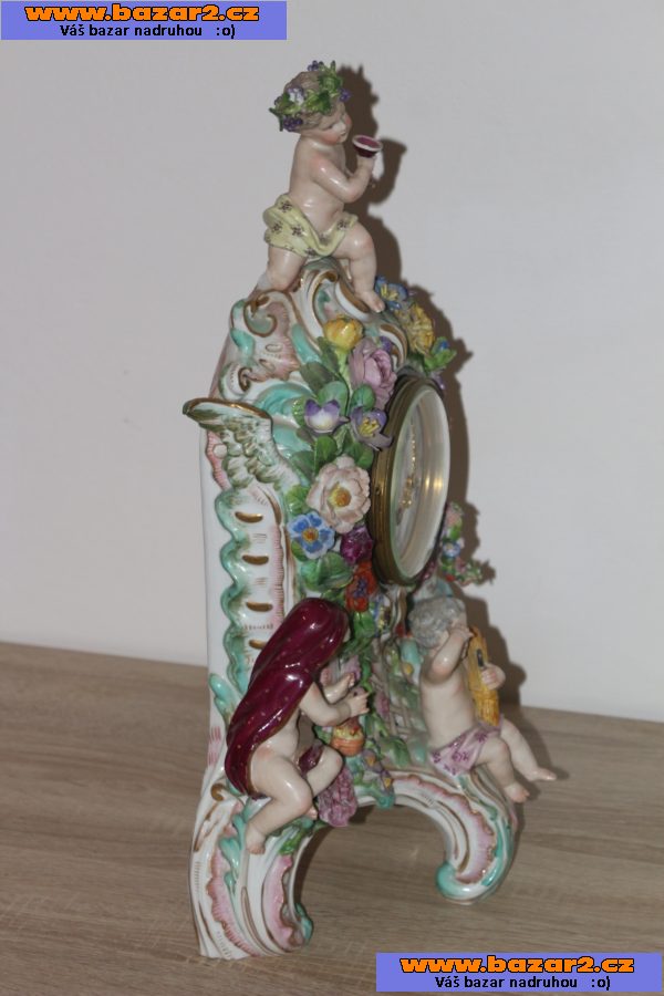 Mišenske figuralni hodiny - 50.cm.