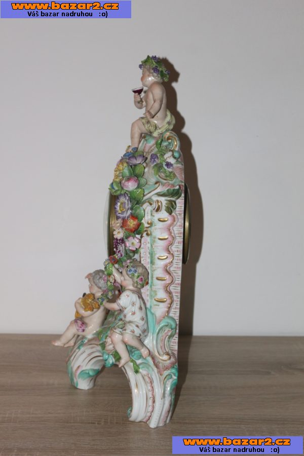 Mišenske figuralni hodiny - 50.cm.