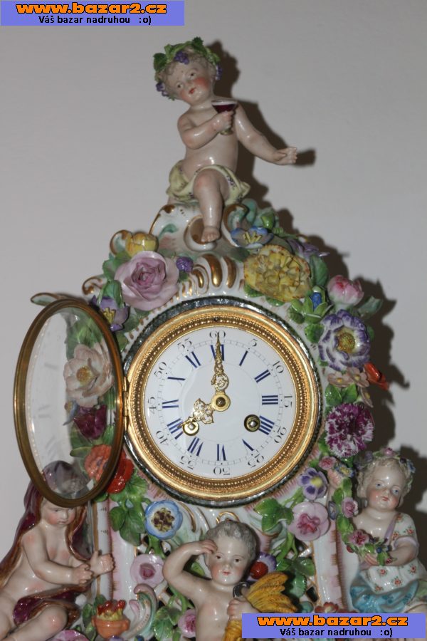 Mišenske figuralni hodiny - 50.cm.