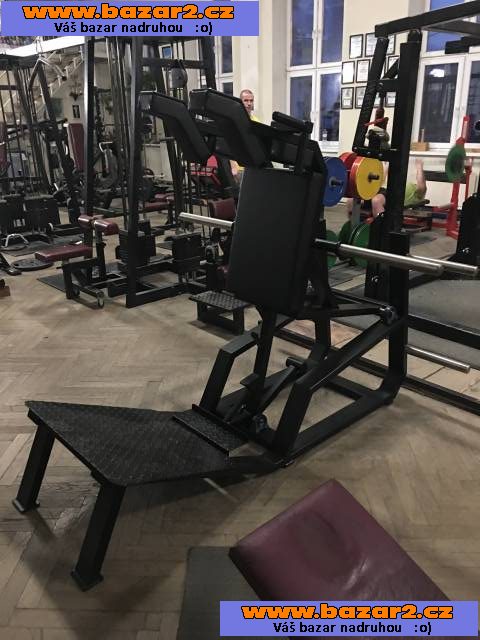 Fitness stroje