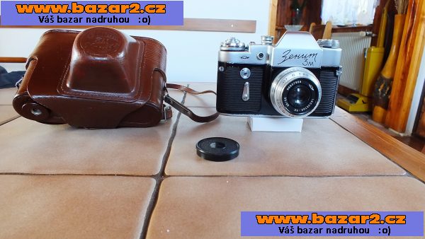 Fotoaparát Zenit 3M