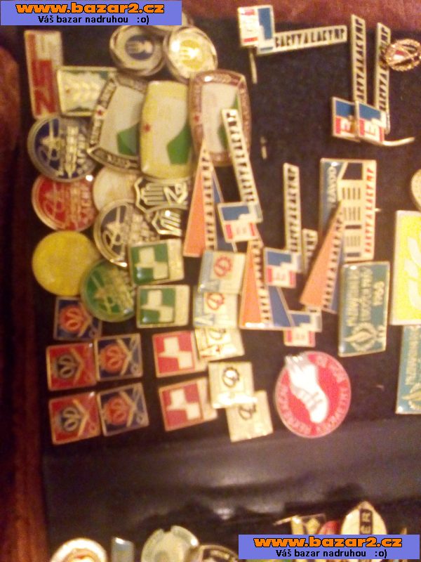 prodám odznaky