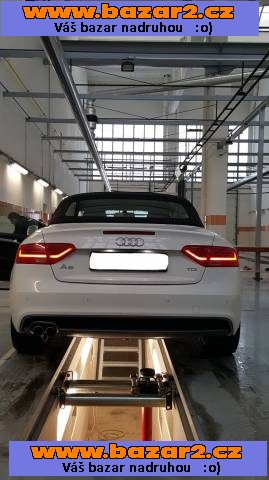 Audi A5 2.0 TDI cabrio S-line,navigace r.v.2013/11