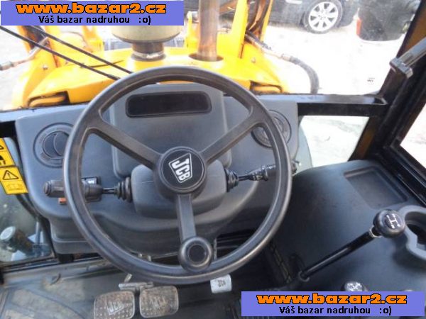 JCB 2CX Streetmaster - 2011