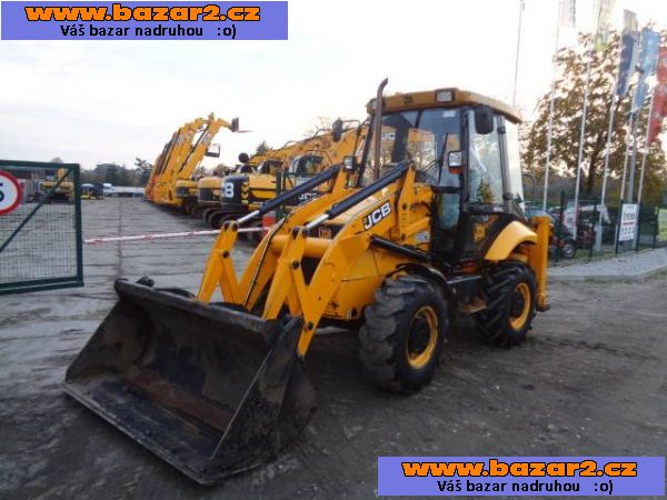 JCB 2CX Streetmaster - 2011