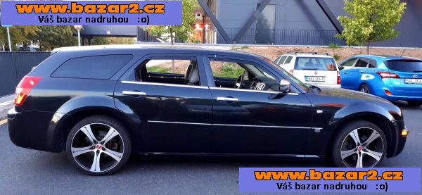Chrysler 300C 3.0CRDI luxusní auto!