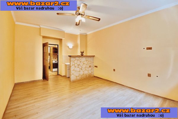 Byt 1+kk, 30m2, Praha 3