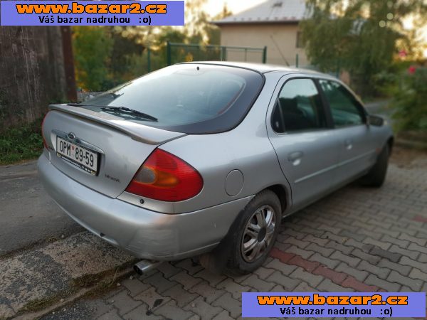 Ford Mondeo, 2001, V6, hatchback