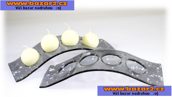 Designový svícen ze skla na 4 svíčky