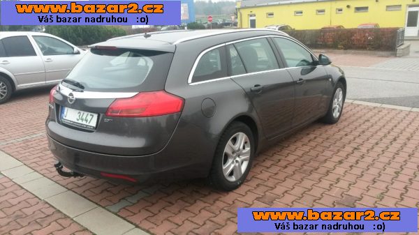 opel insignia 2.0 CDTI combi 160PS=118 kw TOP Stav