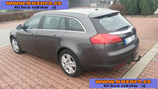 opel insignia 2.0 CDTI combi 160PS=118 kw TOP Stav