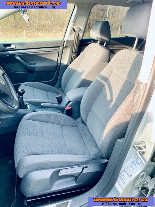VW Golf 1.6Fsi 85kw TOP stav