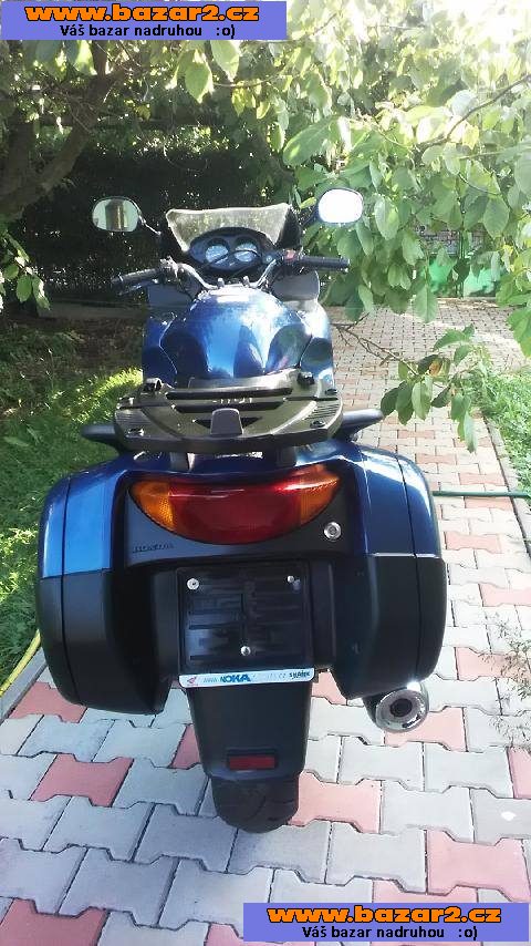 HONDA DEAUVILLE 650 2003