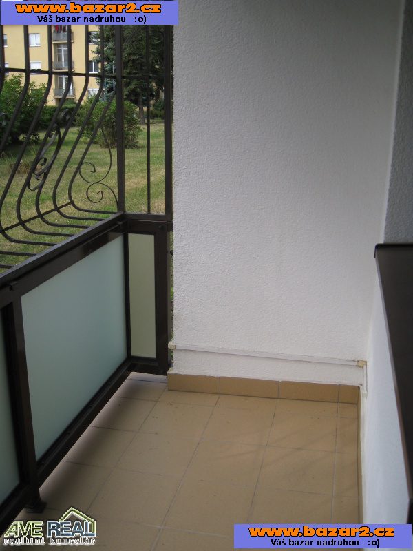 Prodej bytu, zděný dům, 3+1/L (78m2), ul. Něvská, Praha 9 – Čakovice.