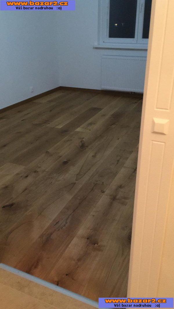 Lněný olej s včelí vosk a vosk karnaubský. ekologický produkt