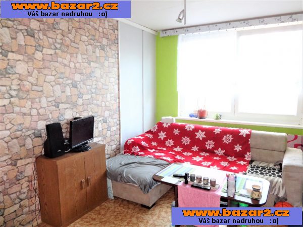 Slunný byt 4+1 s lodžií, 76m2