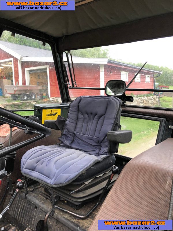 Traktor Zetor 7245 + kompletní čelní nakladač