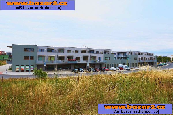 2kk byt z terasou Jahodnice/Hostavice, Praha 14 - 50m2+11m2