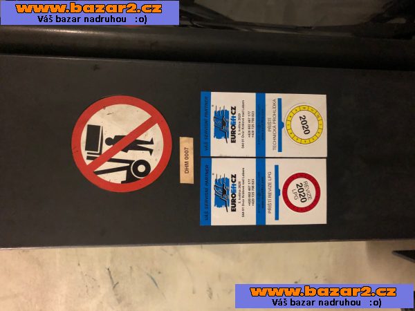 VZV Linde s čelistmi - plynový