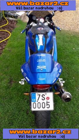 Daytona 955i Triumph