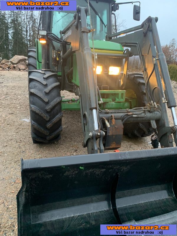 Traktor John Deere 6400/Q660 + čelní nakladač