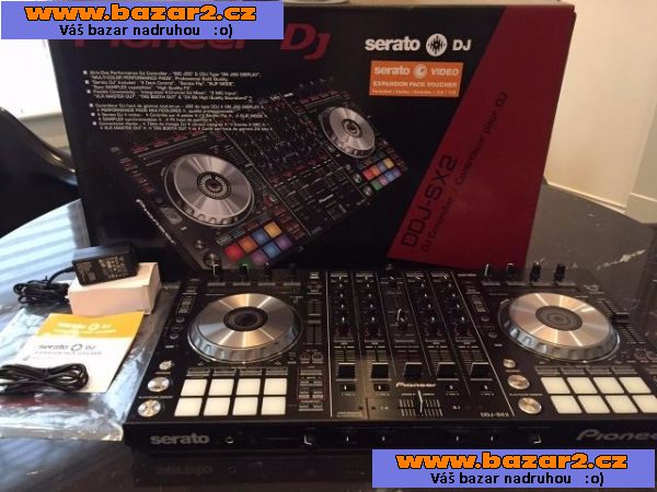 prodávající klávesnici Korg Pa4X 76 (WhatsApp číslo: + 1240-837-2974)