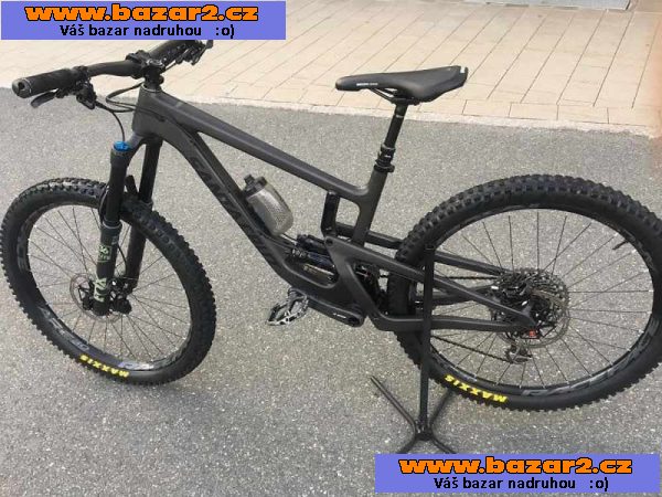 Santa Cruz Nomad CC X01