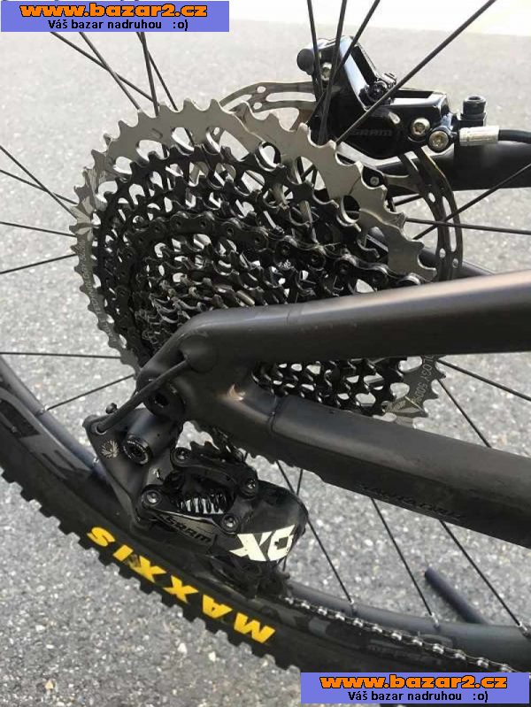 Santa Cruz Nomad CC X01