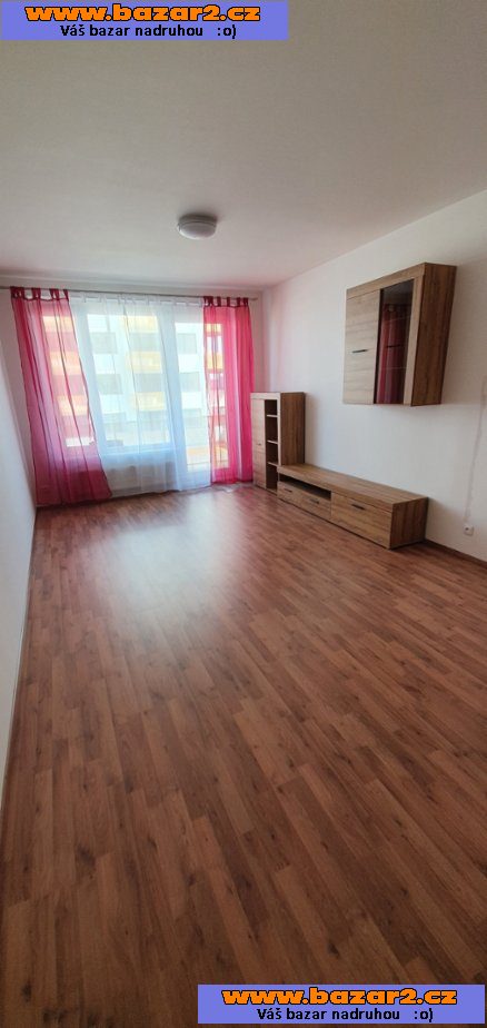 Nabízím k pronájmu byt 2+kk/B/G, 54m2