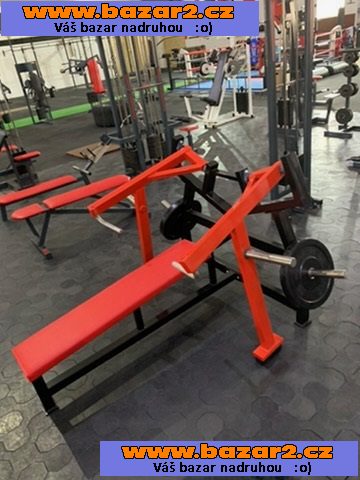 Fitness stroje