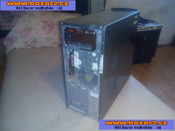  Počítač Intel Coleron