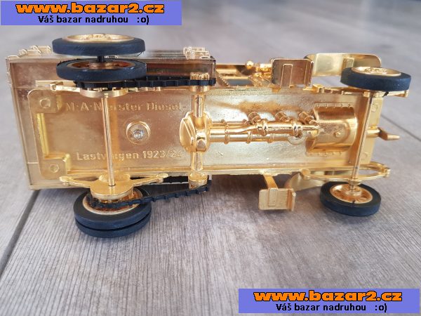 Model prvního naftového kamionu Ziss MAN 1:50 (mosazný)