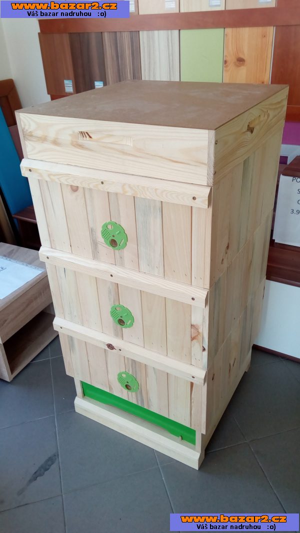 VČELÍ ÚLY VEJMUTOVKA S RÁMKY 39X24-3, inzerce-cz.cz VČELÍ ÚLY VEJMUTOVKA S RÁMKY 39X24