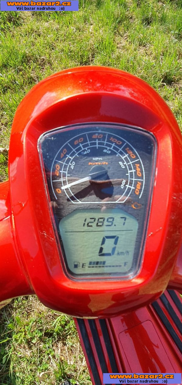 Skútr Insetto 125i