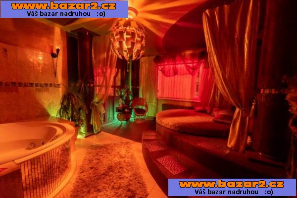 Night club Lady Marion v Brně a v Karlových Varech
