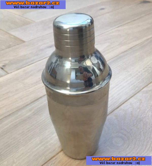 NEREZOVÝ Shaker 
