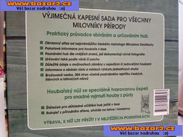 Kapesní atlas hub v sadě s nožem