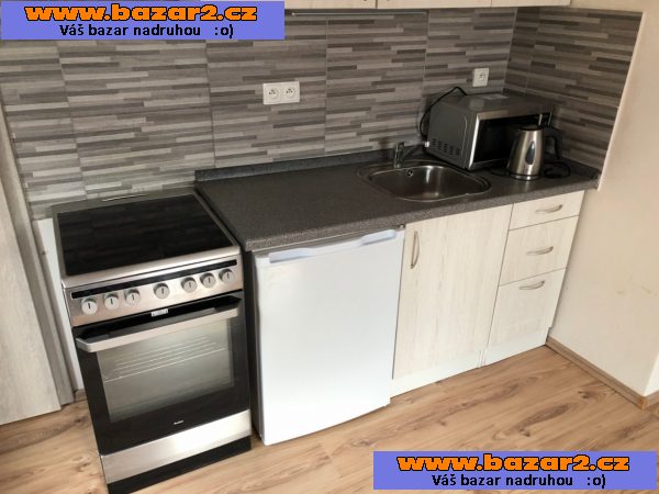 Pronájem bytu 1+kk 32m2  Šternov