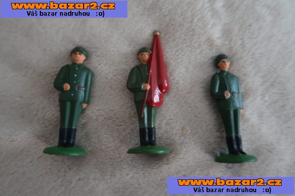 cínové figurky - vojáčci, rytíři ....