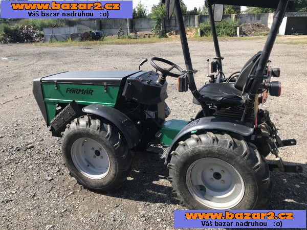 malotraktor Farmář