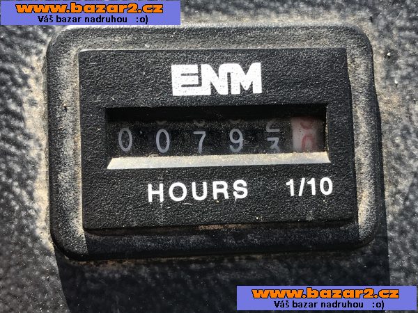 malotraktor Farmář