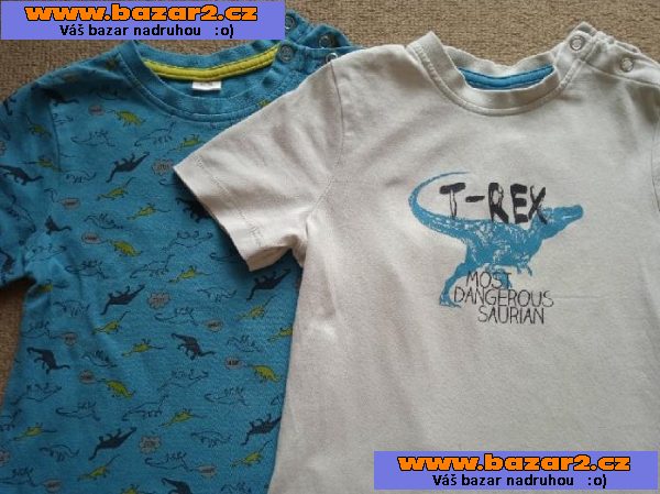 Trička s dinosaury